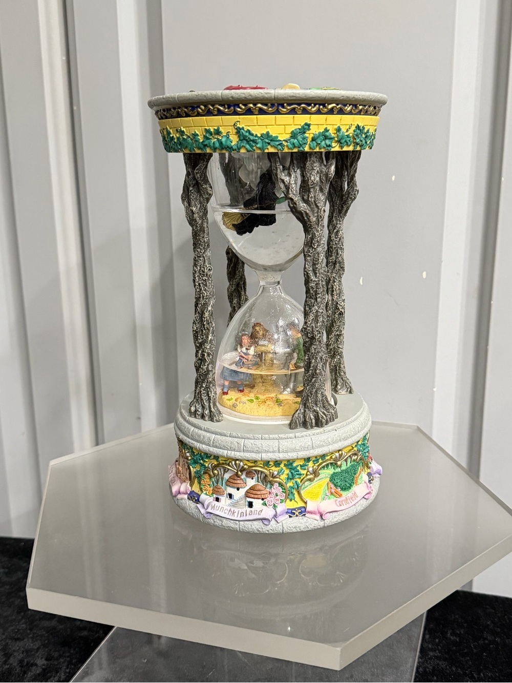 The Wizard of Oz Yellow & Green Storybook Hourglass Musical Snow globe